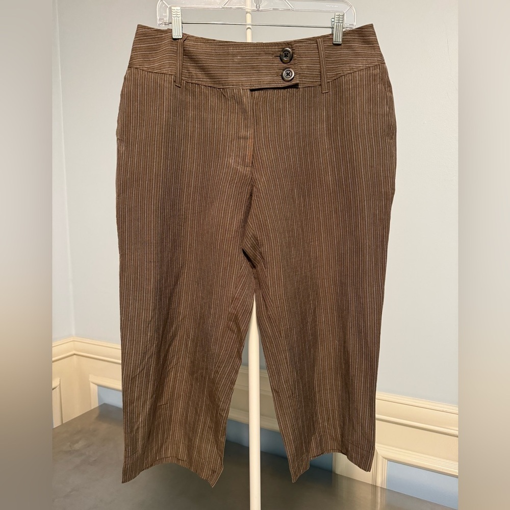 Jessica - wide leg cropped striped trousers